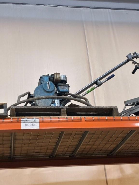 Gas Powered Concrete Finishing Machine